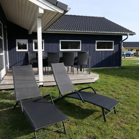 Vakantiehuis Amazing With Terrace Großenbrode
